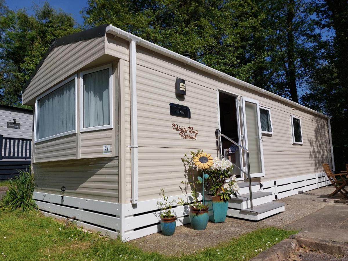 Pebble Bay Retreat Villa Milford on Sea Exteriör bild